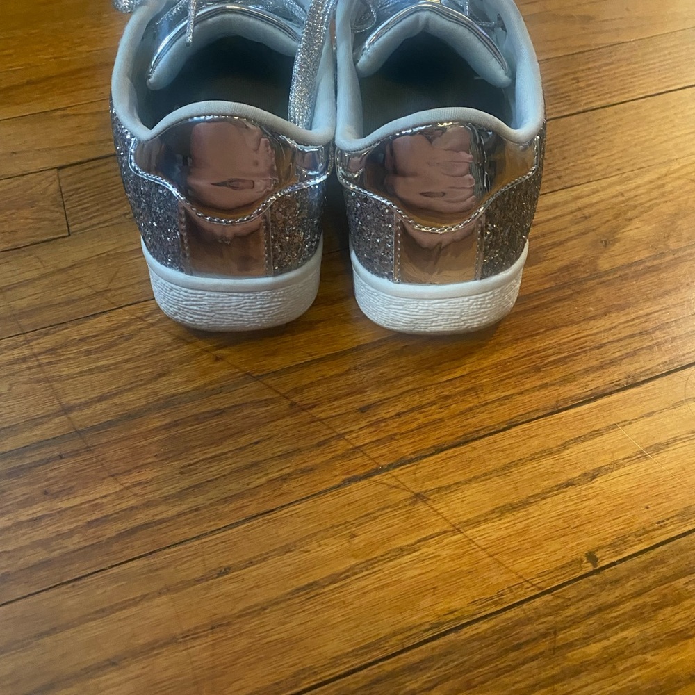 Silver sparkly sneakers - Picture 7 of 7